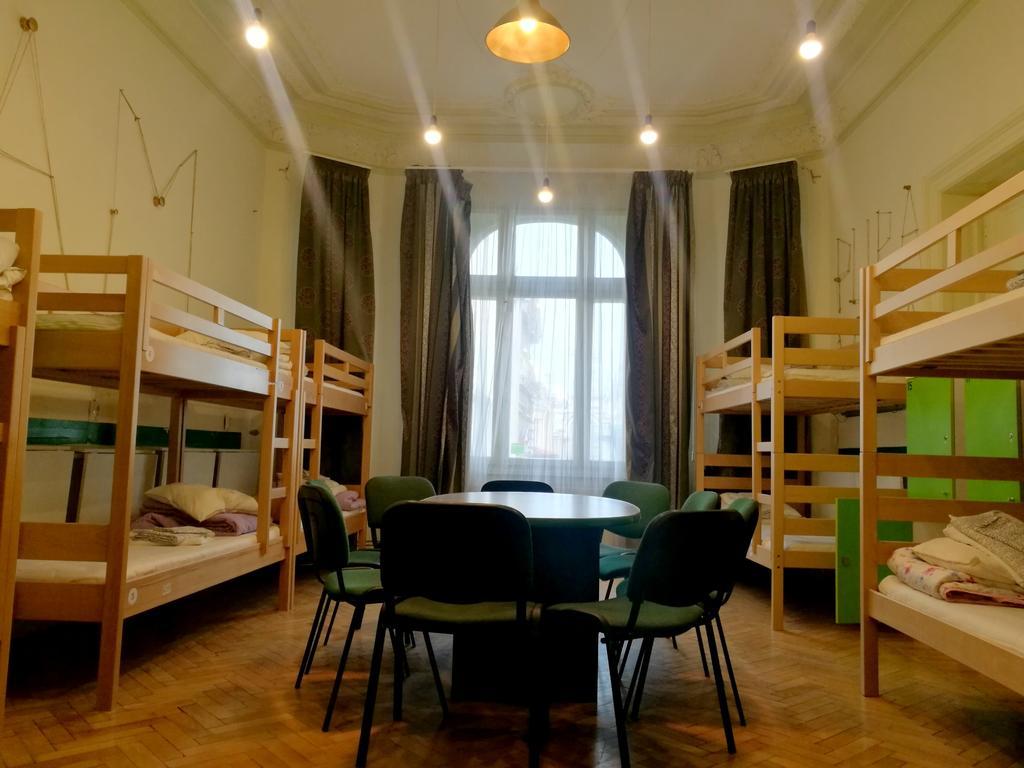 Little Bucharest Old Town Hostel المظهر الخارجي الصورة