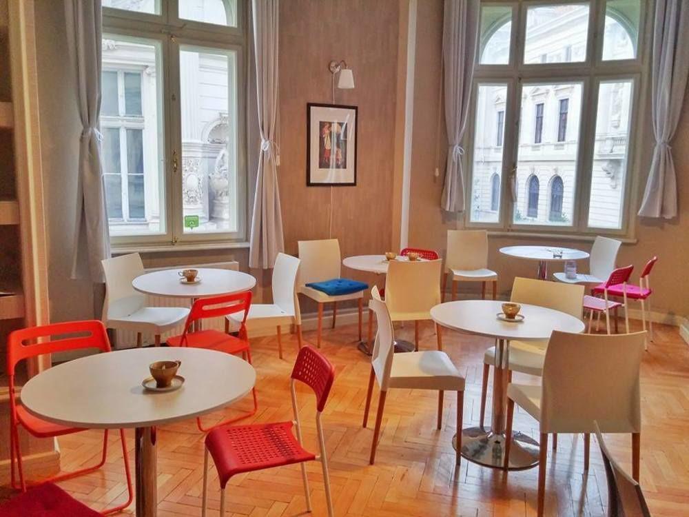 Little Bucharest Old Town Hostel المظهر الخارجي الصورة